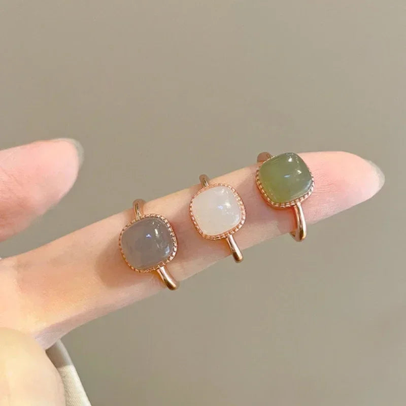 New Imitation Jade Rings Retro Rings Fashion Sweet Finger Ring for Women Simple Party Jewelry Festival Gift Adjustable Open Ring